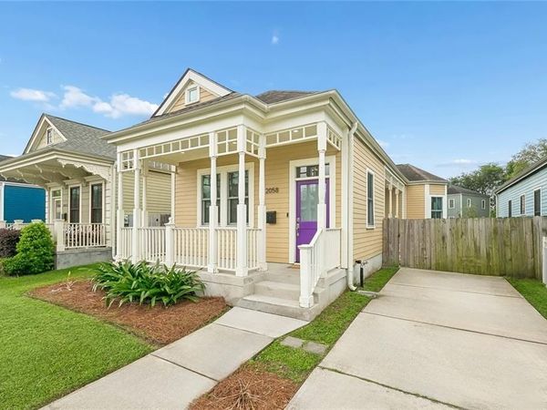 2058 CHIPPEWA Street , New Orleans, LA 70130