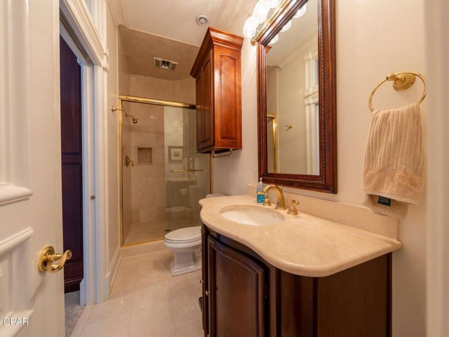 Property Image 64