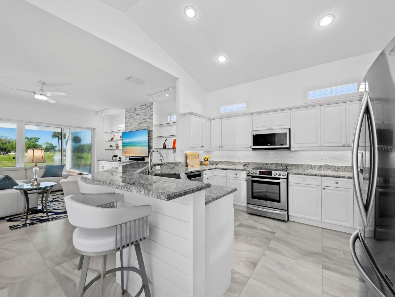 1914 Harbour Links Circle, Unit 10, Longboat Key, FL 34228 Photo