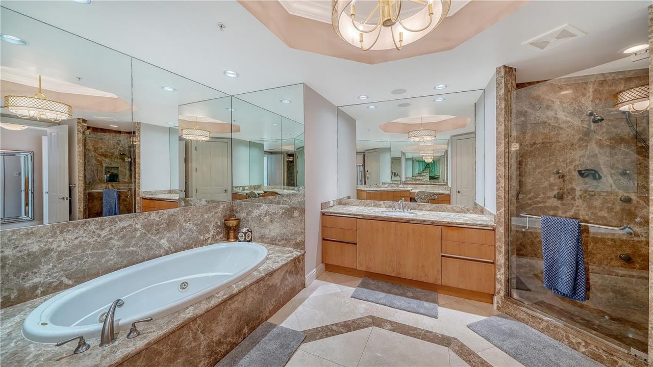 1300 Benjamin Franklin Drive, Unit 701, Sarasota, FL 34236 Photo