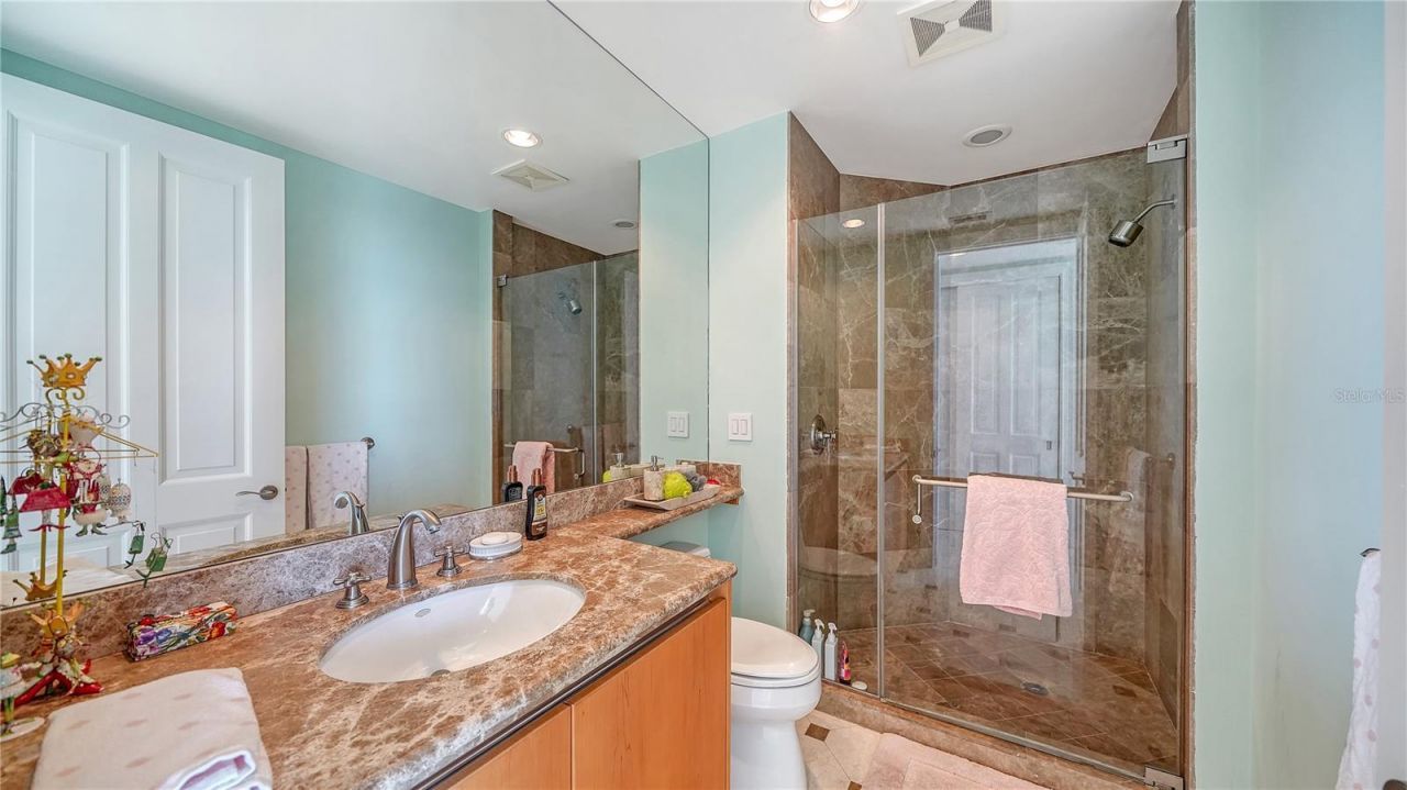 1300 Benjamin Franklin Drive, Unit 701, Sarasota, FL 34236 Photo