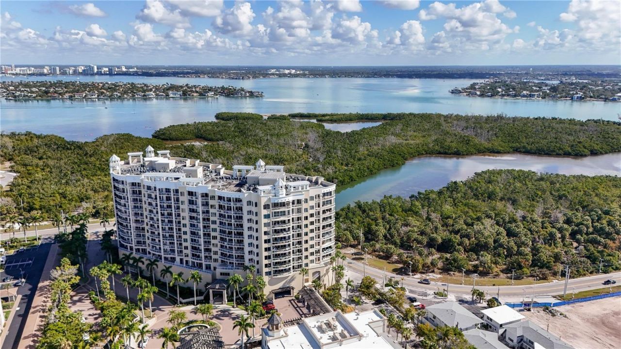 1300 Benjamin Franklin Drive, Unit 701, Sarasota, FL 34236 Photo