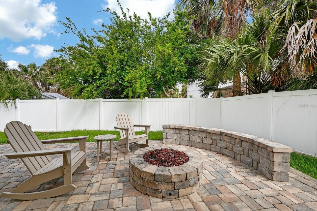 141 Capri Drive, Ormond Beach, FL 32176 Photo