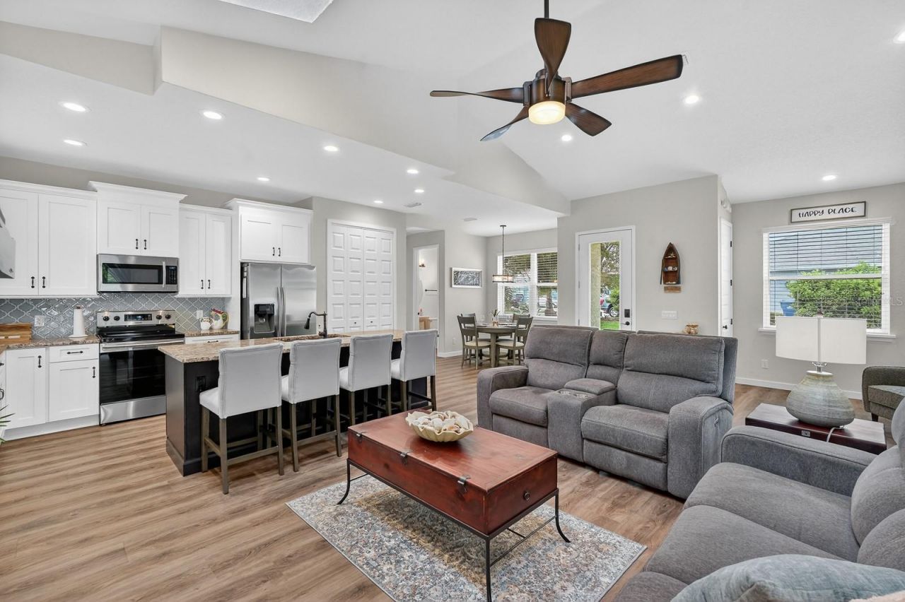 141 Capri Drive, Ormond Beach, FL 32176 Photo