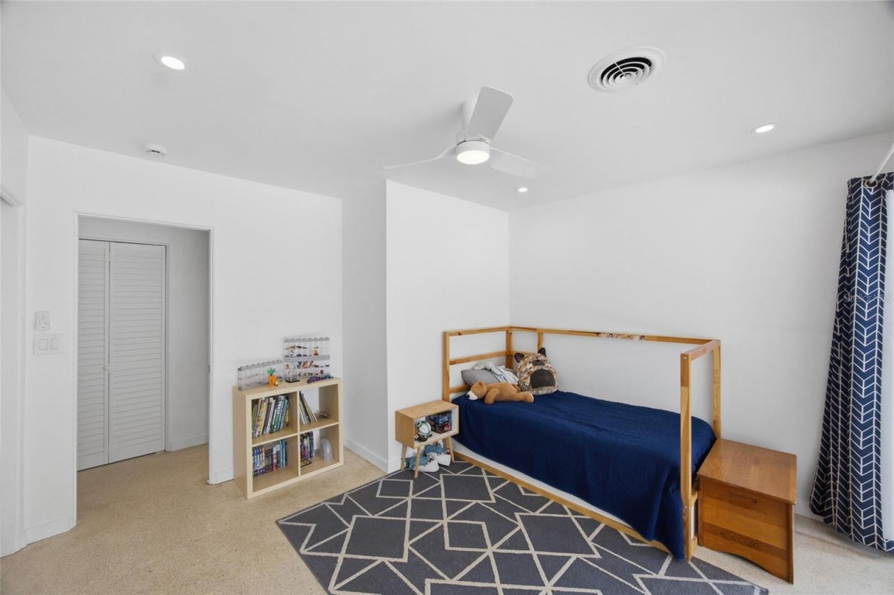 615 Fontana Lane, Bradenton, FL 34209 Photo