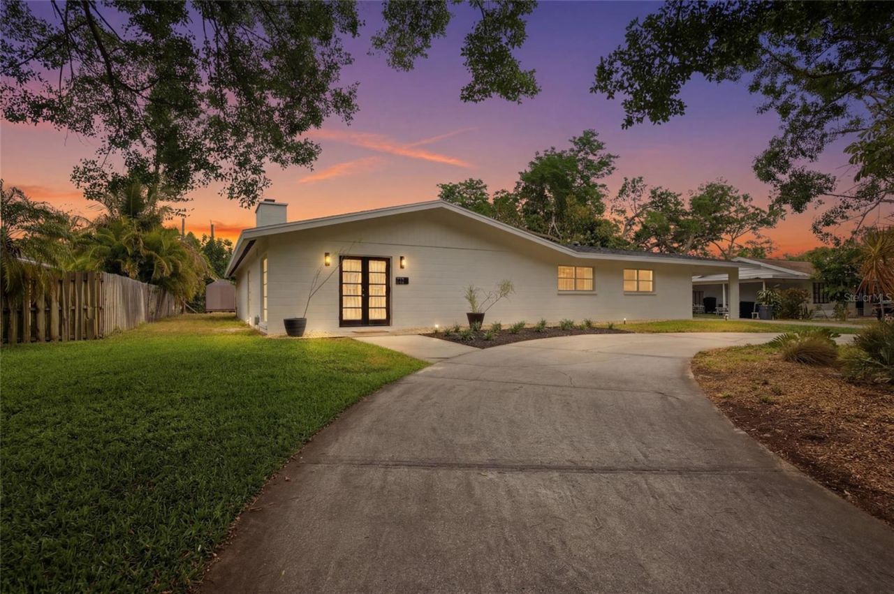 615 Fontana Lane, Bradenton, FL 34209 Photo