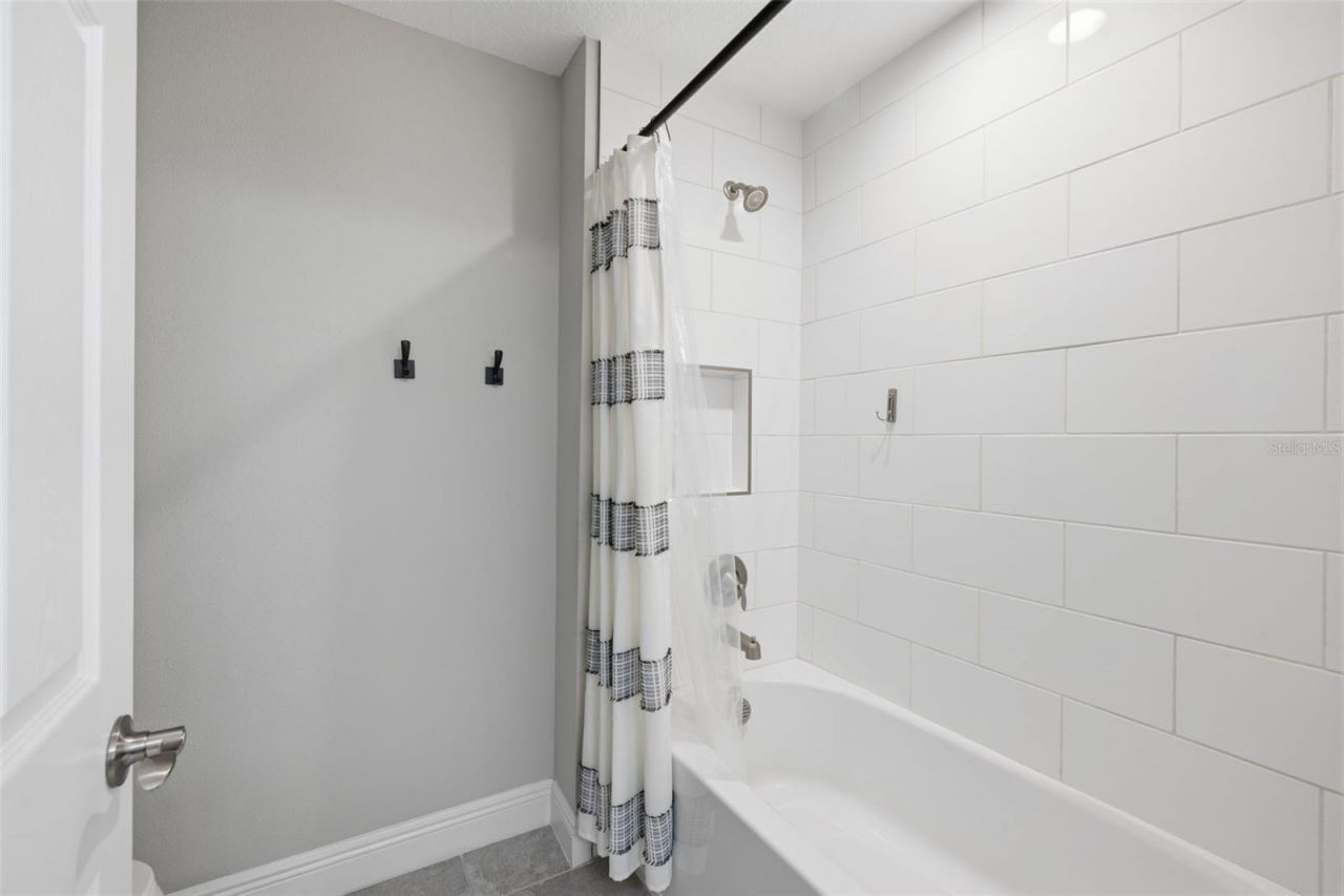 8310 Carrhill Place, Parrish, FL 34219 Photo