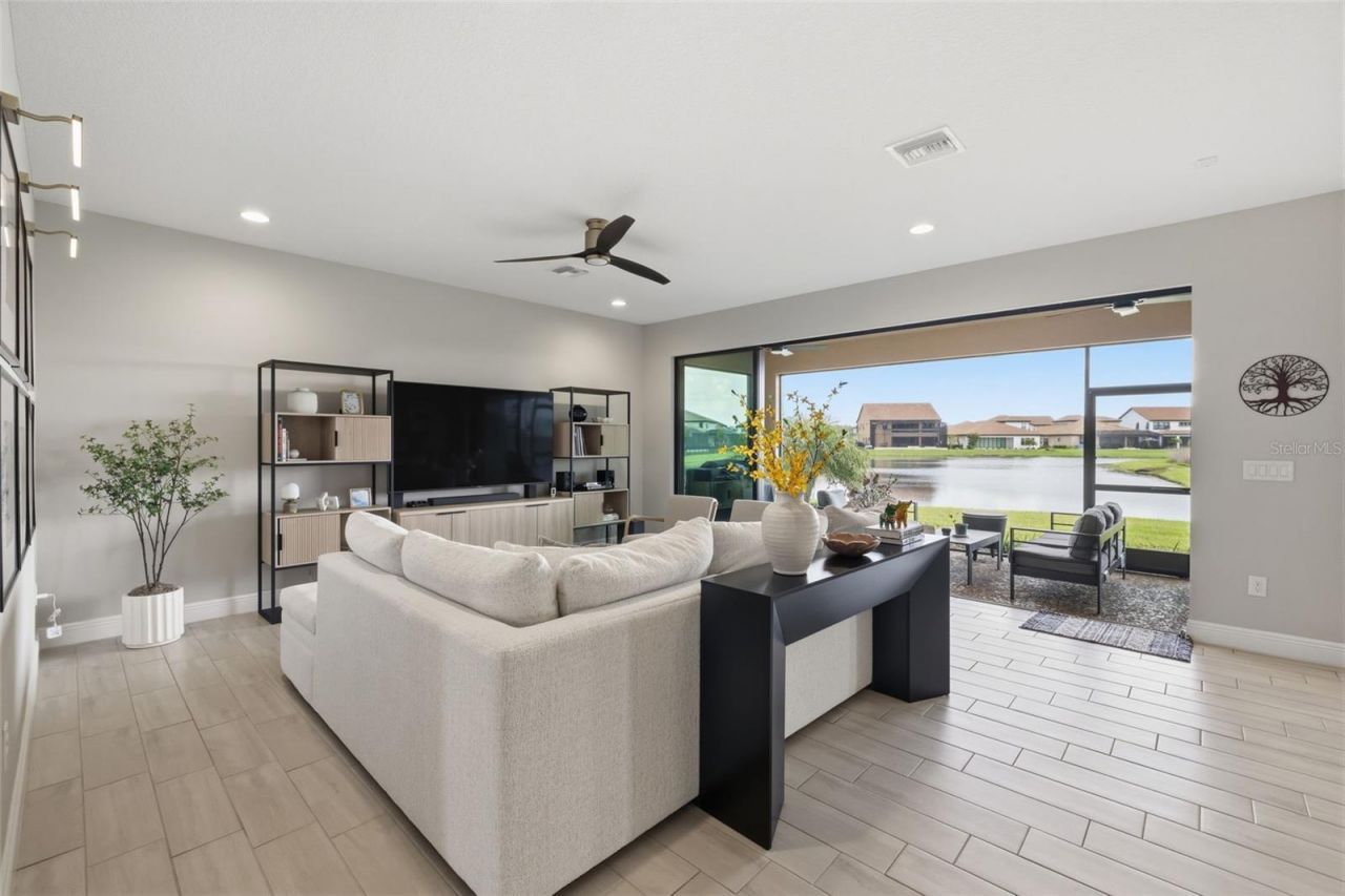 8310 Carrhill Place, Parrish, FL 34219 Photo