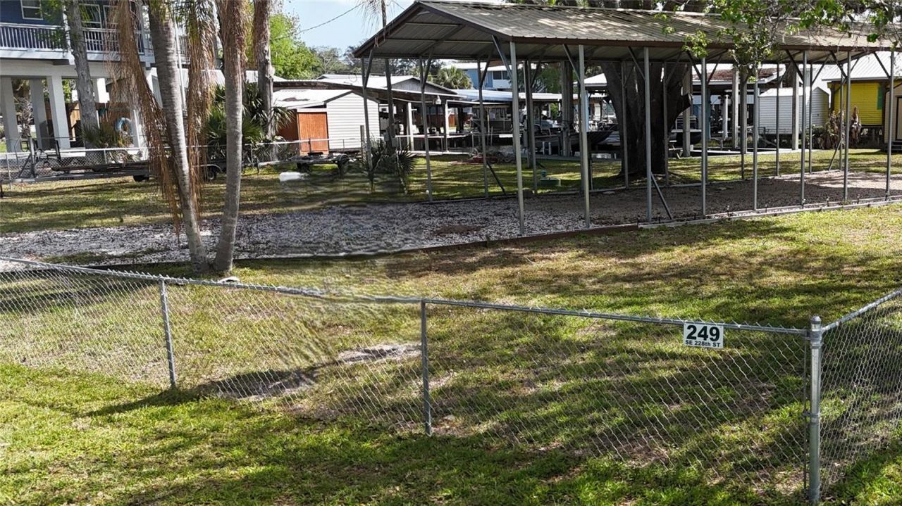 249 SE 228 Street , Suwannee, FL 32692 Photo