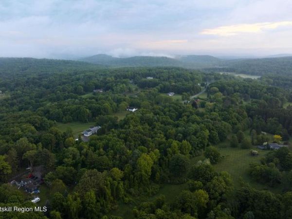 L34 County Route 27 Off, Copake, NY 12521