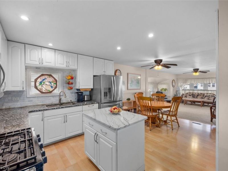 1623 NE Catawba Road , Unit 160, Port Clinton, OH 43452 Photo 11