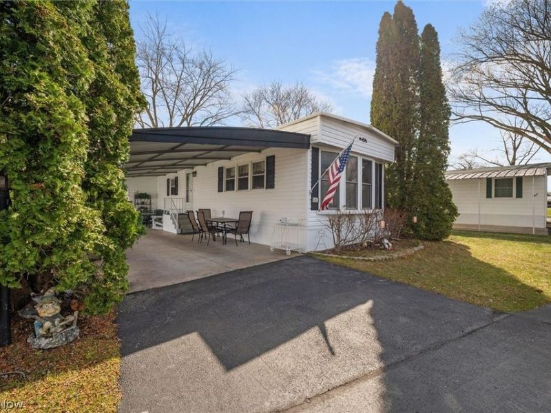 1623 NE Catawba Road , Unit 160, Port Clinton, OH 43452 Photo 2