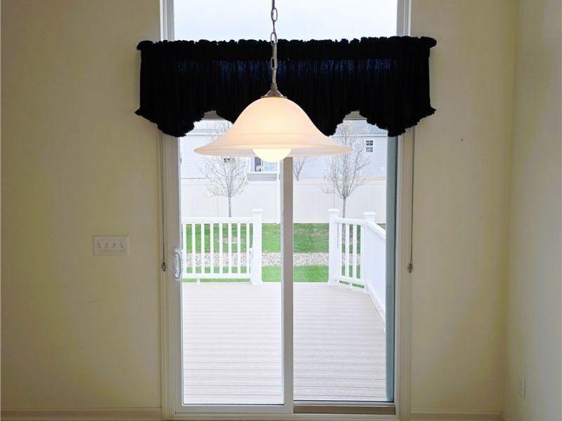 5137 Hartwell Lane , Brunswick Hills, OH 44212 Photo 7