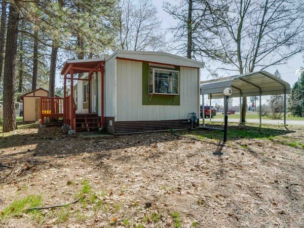 3928 E Lane Park Rd, Mead, WA 99021