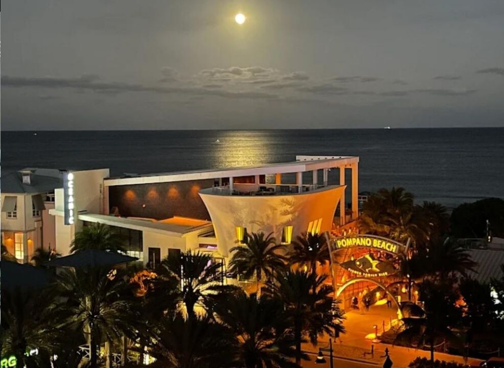 133 N Pompano Beach Blvd Boulevard, Unit Ph 7, Pompano Beach, FL 33062 Photo