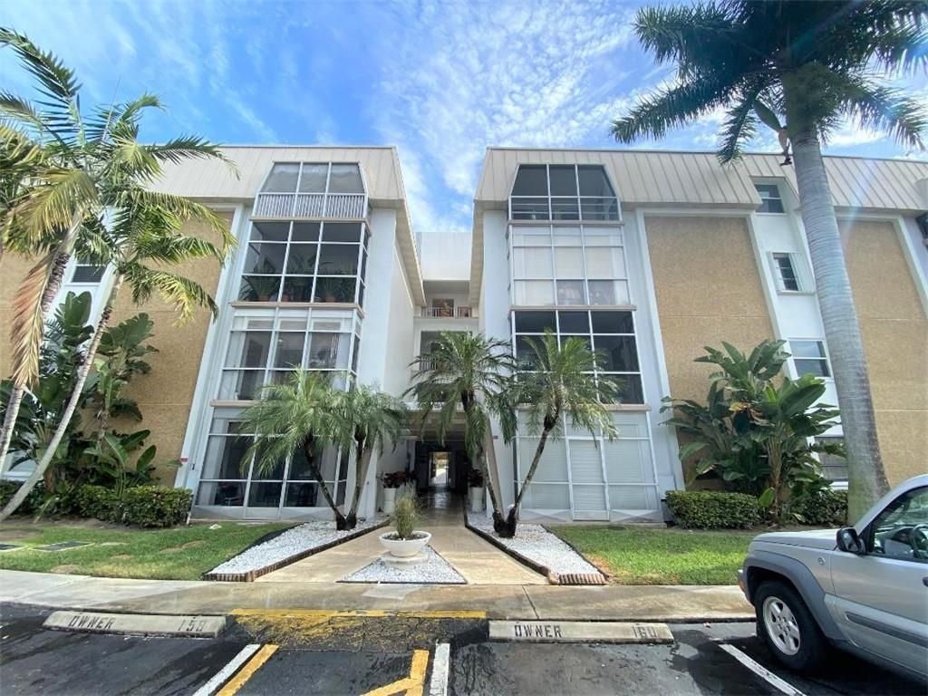 3040 NE 16th Avenue, Unit 313, Oakland Park, FL 33334 Photo