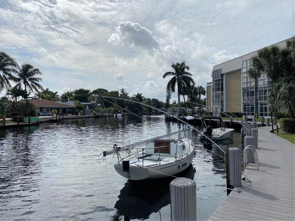 3040 NE 16th Avenue, Unit 313, Oakland Park, FL 33334 Photo