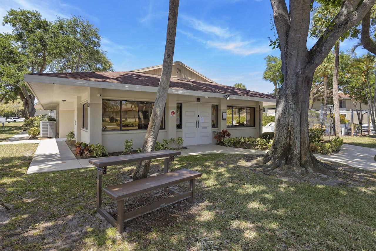 6543 Chasewood Drive, Unit G, Jupiter, FL 33458 Photo