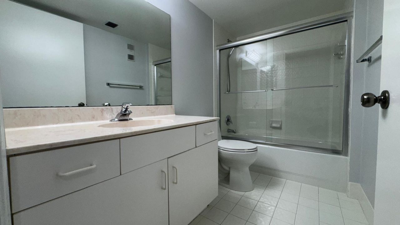 5876 Regal Glen Drive, Unit 108, Boynton Beach, FL 33437 Photo