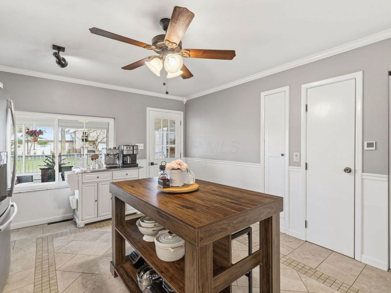 252 E Broadway Avenue, Westerville, OH 43081 Photo 12