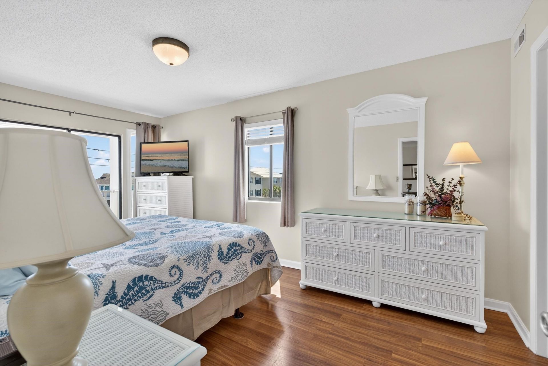 301 N Waccamaw Dr. Photo 18