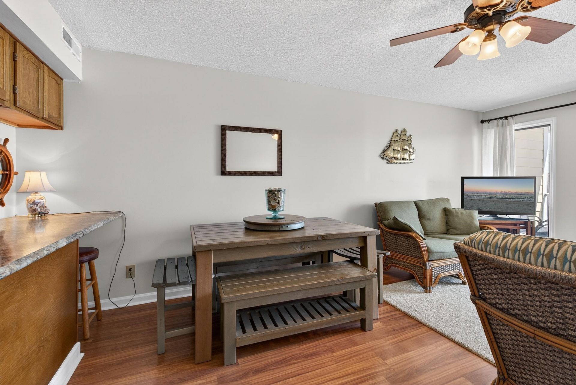 301 N Waccamaw Dr. Photo 9