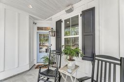 3005 Amberbrook Lane photo 4