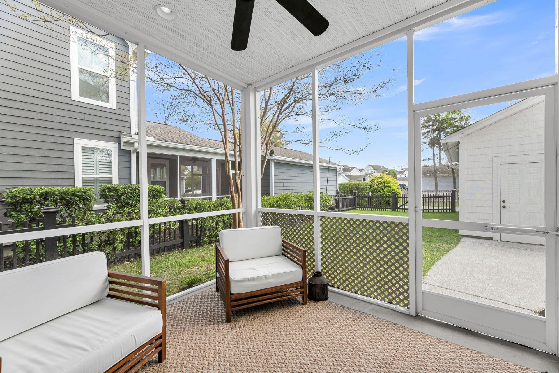 3005 Amberbrook Lane Photo 46