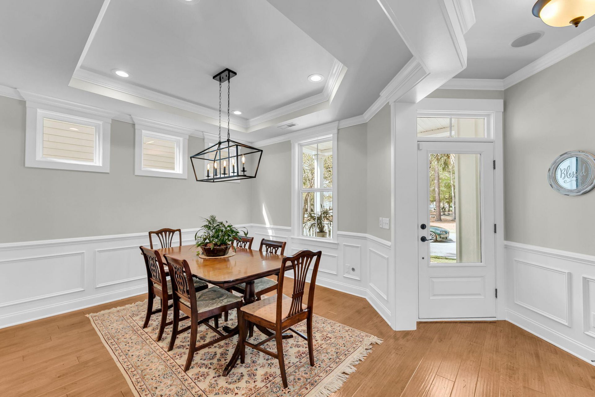 3005 Amberbrook Lane Photo 7