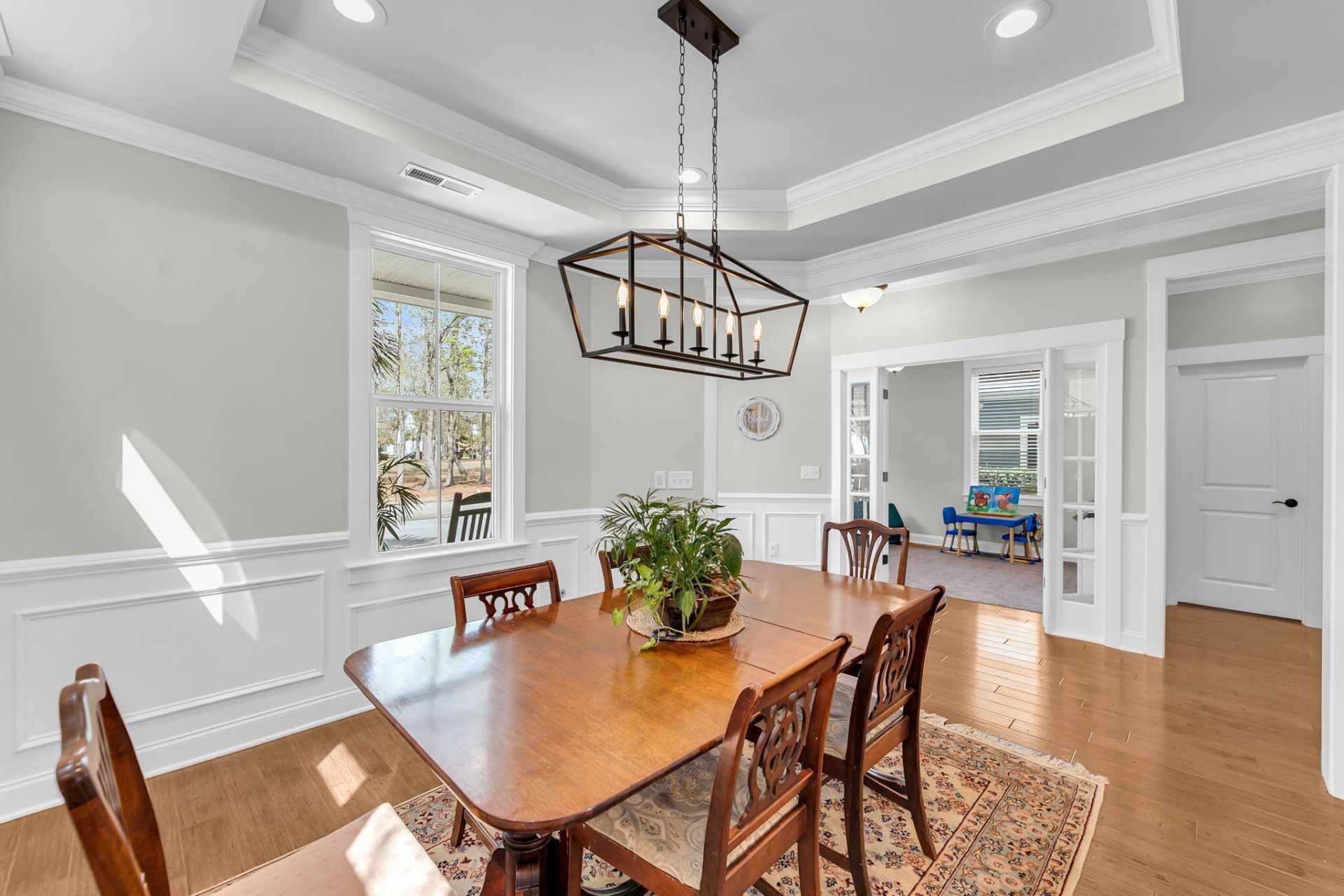 3005 Amberbrook Lane Photo 9