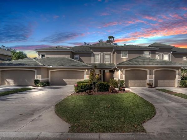 3435 Laurel Greens LN S, Unit 202, NAPLES, FL 34119
