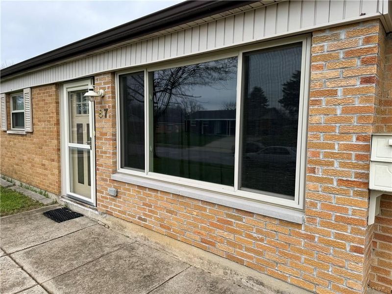 87 Brent Drive, Fairborn, OH 45324 Photo 3