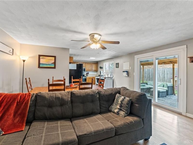 7039 Monte Carlo Drive, Englewood, OH 45322 Photo 11