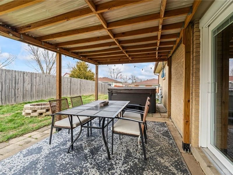 7039 Monte Carlo Drive, Englewood, OH 45322 Photo 38