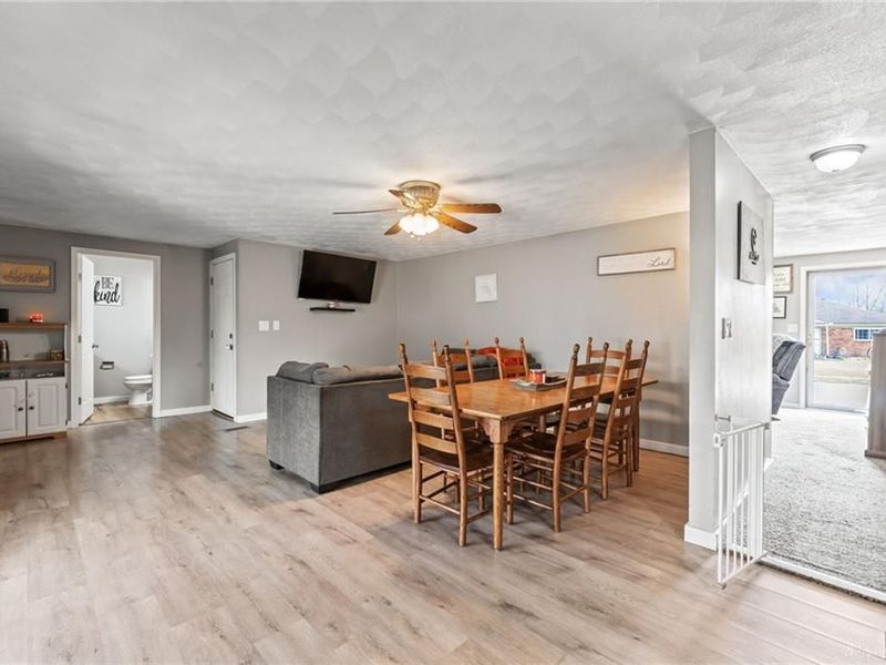 7039 Monte Carlo Drive, Englewood, OH 45322 Photo 7