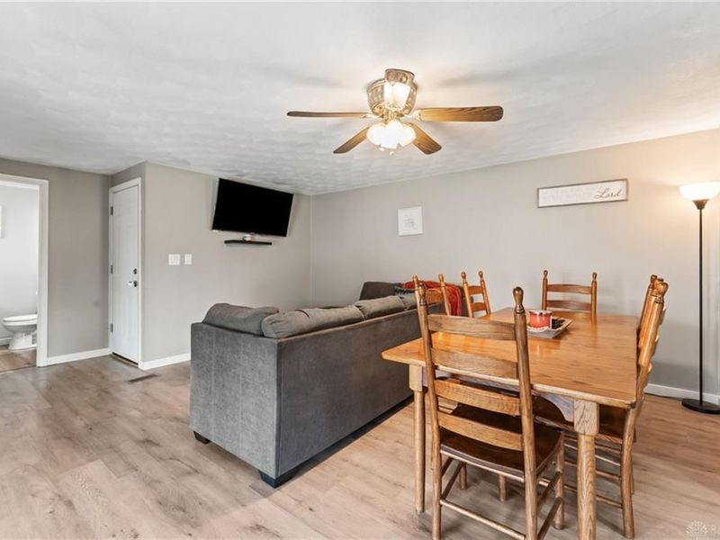 7039 Monte Carlo Drive, Englewood, OH 45322 Photo 8