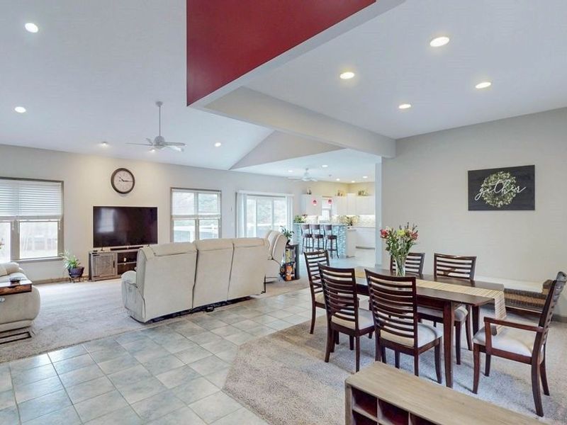 1044 Ledgebrook Drive, Tallmadge, OH 44278 Photo 4