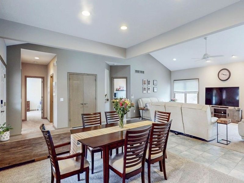 1044 Ledgebrook Drive, Tallmadge, OH 44278 Photo 7