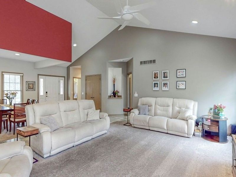 1044 Ledgebrook Drive, Tallmadge, OH 44278 Photo 9