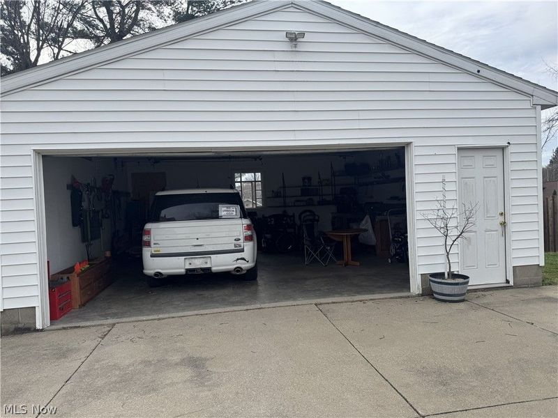 250 29th Street NW, Barberton, OH 44203 Photo 3