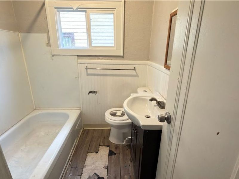 3423 E 137th Street, Cleveland, OH 44120 Photo 11