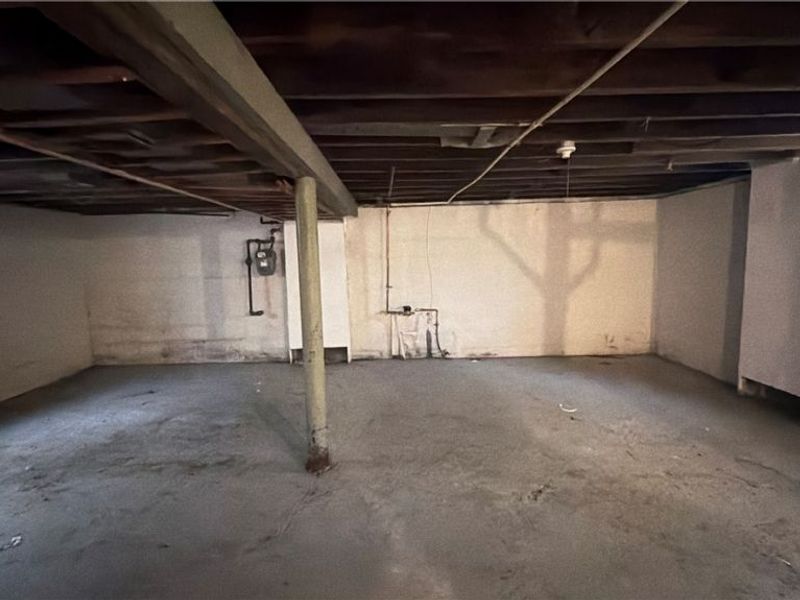 3423 E 137th Street, Cleveland, OH 44120 Photo 22