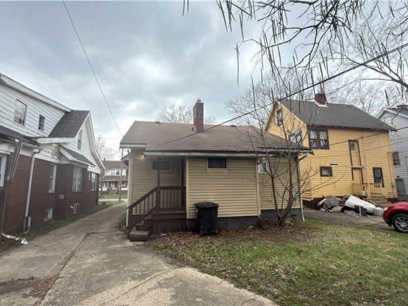 3423 E 137th Street, Cleveland, OH 44120 Photo 24