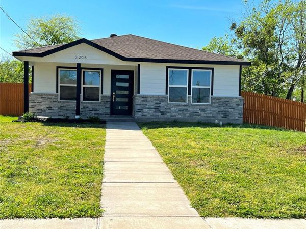 3206 Roberts Street, Greenville, TX 75401
