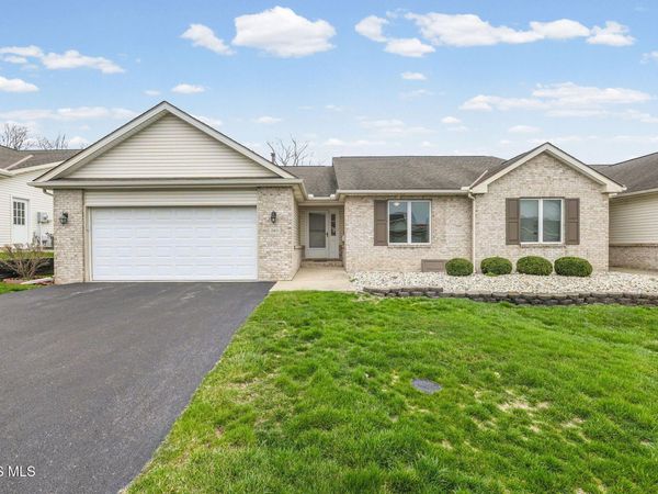 2411 Villa Drive , Findlay, OH 45840