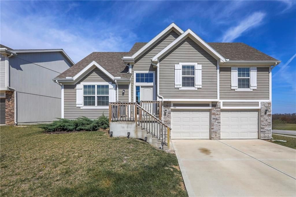 721 Shane Lane, Belton, MO 64012 Main Photo