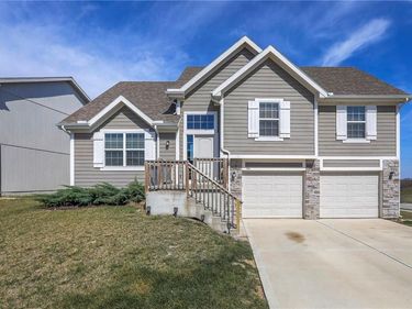 721 Shane Lane, Belton, MO 64012