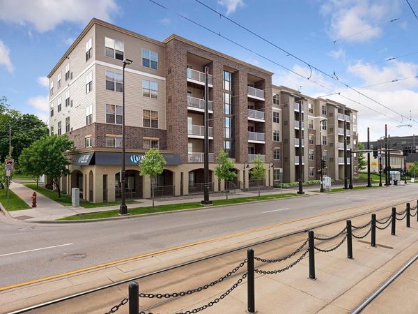 2900 University Avenue SE, Unit 305, Minneapolis, MN 55414