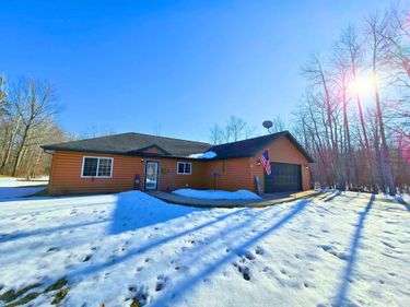 2337 Webb Forest Court NW, Hackensack, MN 56452