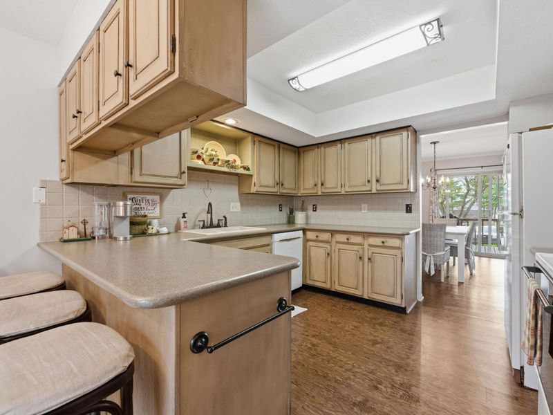 694 Tall Oaks Drive, Newark, OH 43055 Photo 7